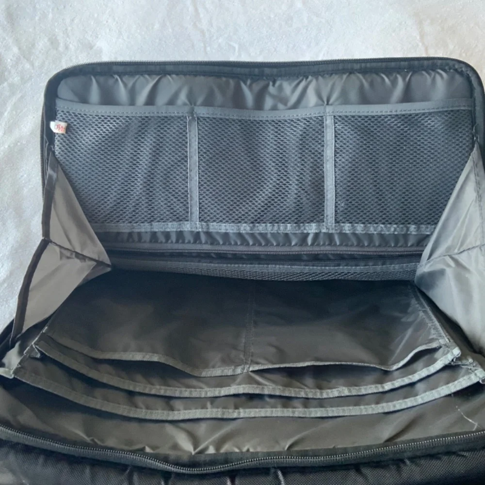 Dell DP458 Nylon Laptop Notebook Briefcase Black Carry Case Shoulder Bag